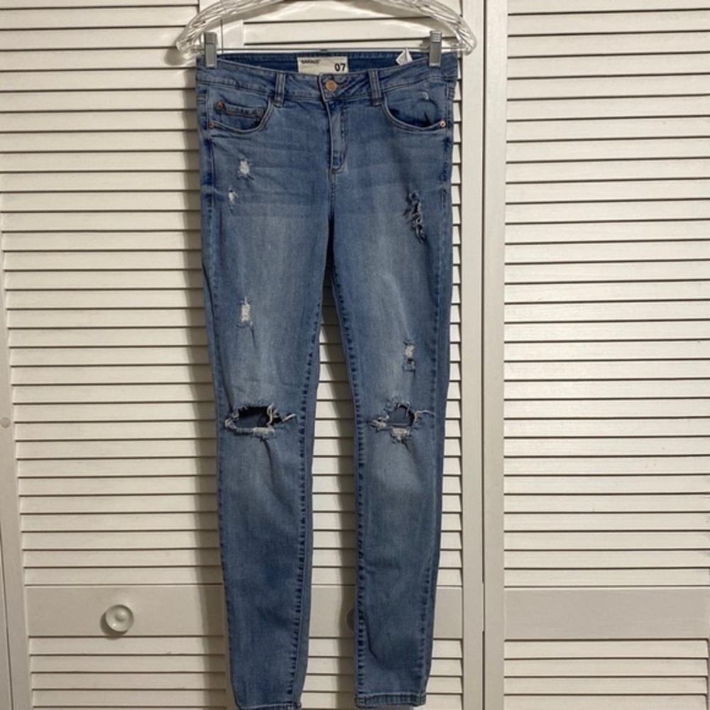 GARAGE - high waisted ripped and distressed Jeggings
